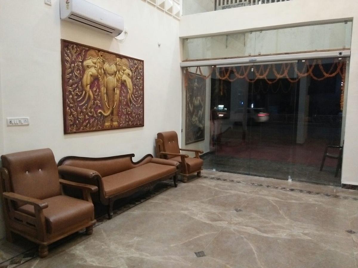 Hotel Rewa Residency Exterior foto